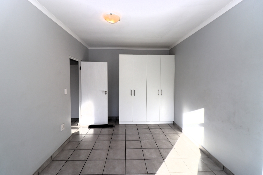 2 Bedroom Property for Sale in Esterville Western Cape